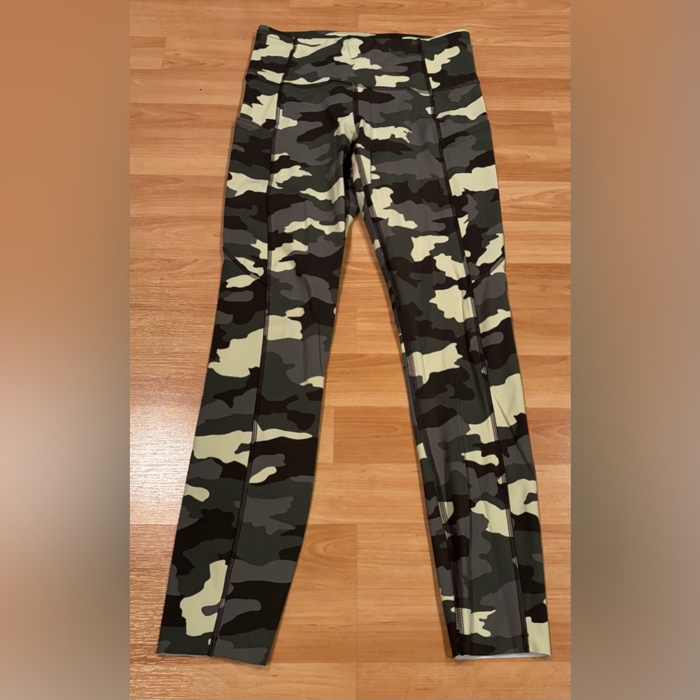 lululemon athletica Camo Leggings‎